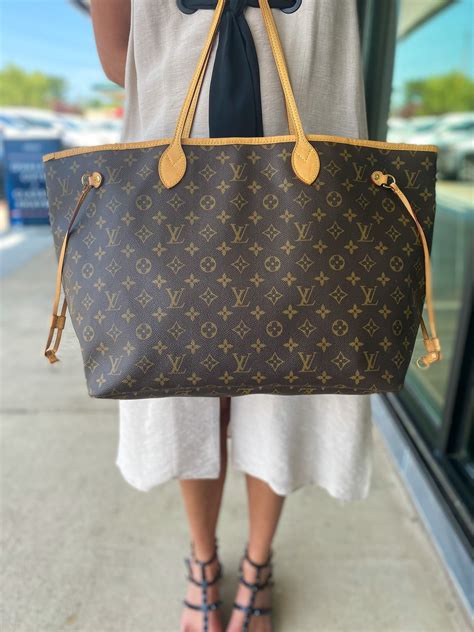 louis vuitton monogram beige|louis vuitton monogram very tote.